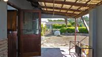 Patio of property in Caversham Glen