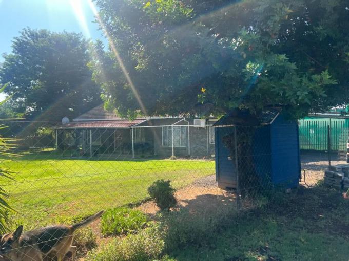 Smallholding for Sale For Sale in Waterval East - MR623026