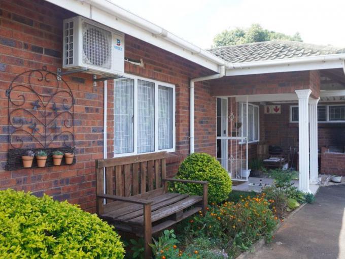 3 Bedroom Simplex for Sale For Sale in Malvern - DBN - MR623038
