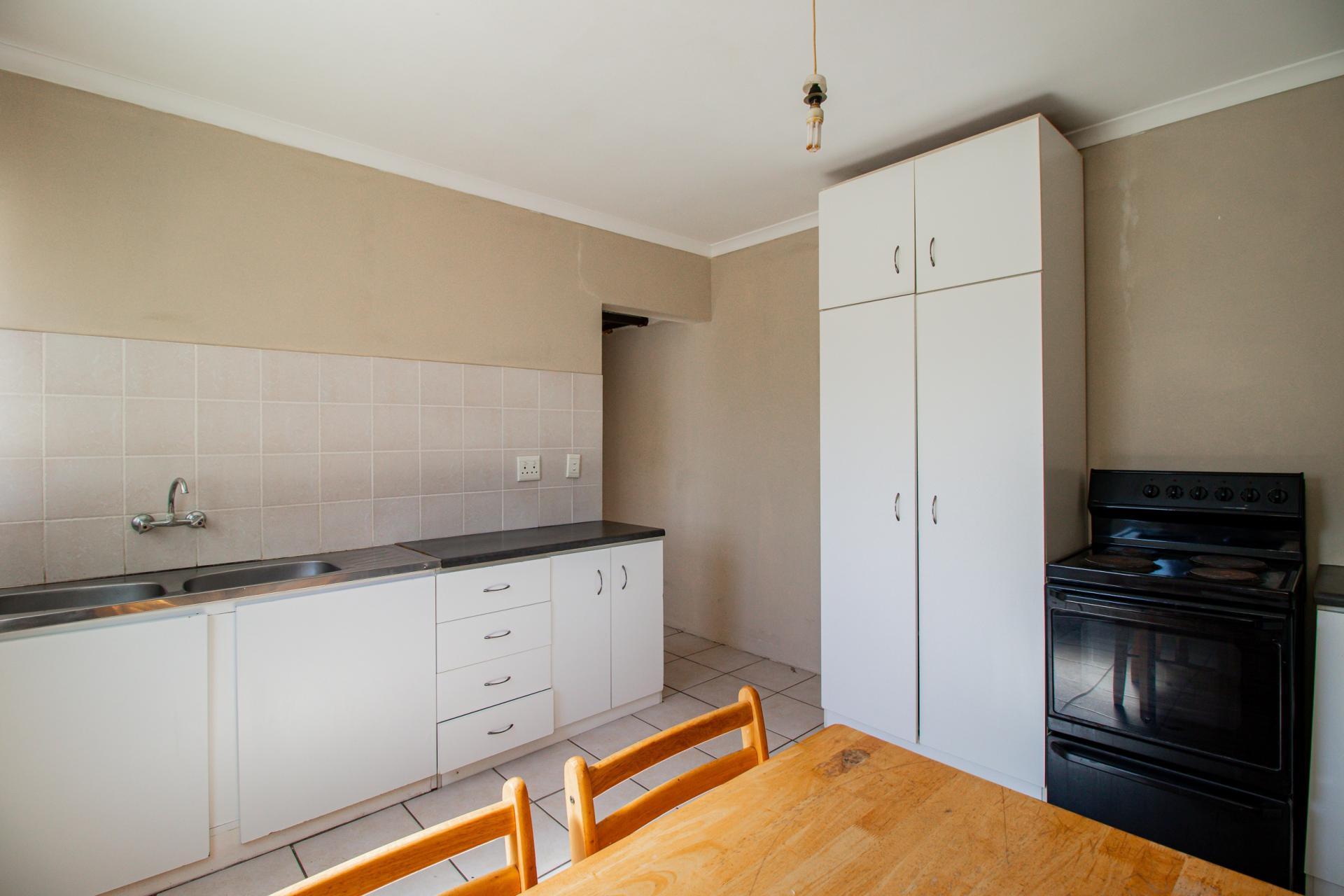 4 Bedroom House for Sale For Sale in Pelican Heights MR623