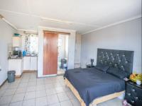 Rooms of property in Rini