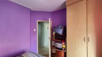 Bed Room 1 - 10 square meters of property in Little Falls