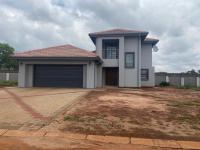  of property in Karenpark