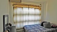 Bed Room 2 of property in Illovo Glen 
