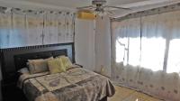 Main Bedroom - 22 square meters of property in Illovo Glen 