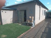 3 Bedroom 1 Bathroom House to Rent for sale in Roodepoort North