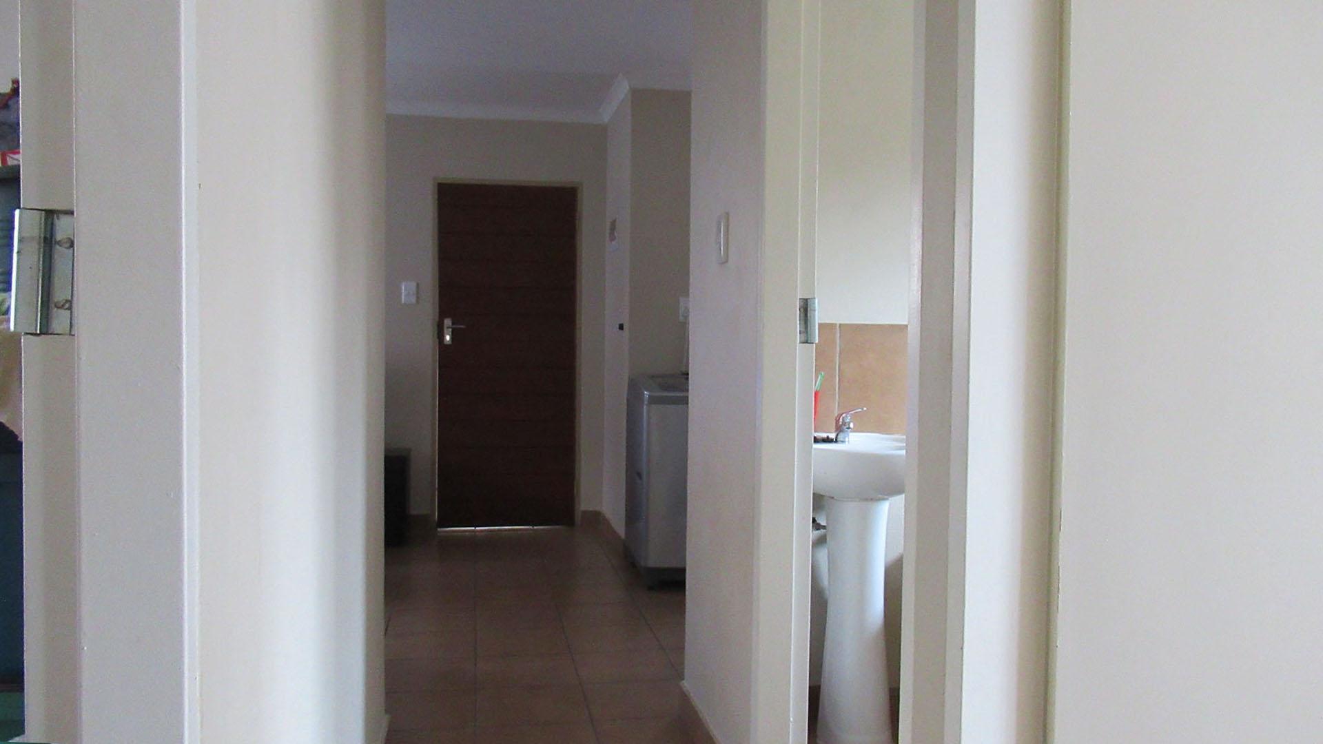 Spaces - 3 square meters of property in Palm Ridge