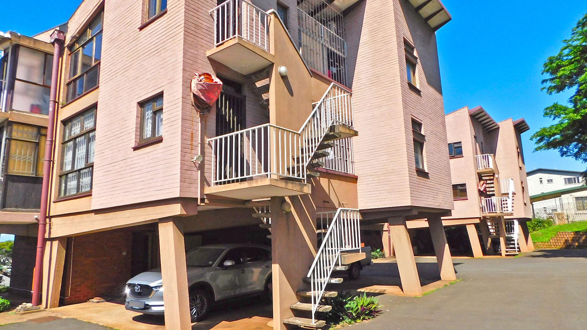 Front View of property in Bulwer (Dbn)