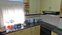 Kitchen of property in Bulwer (Dbn)