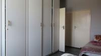 Bed Room 1 - 15 square meters of property in Krugersdorp