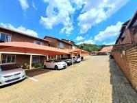 of property in Glenvista