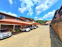  of property in Glenvista