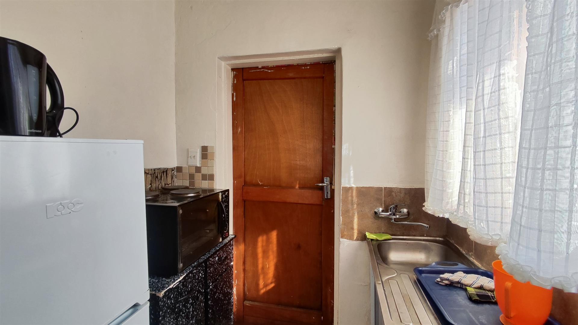 Kitchen - 4 square meters of property in Vanderbijlpark