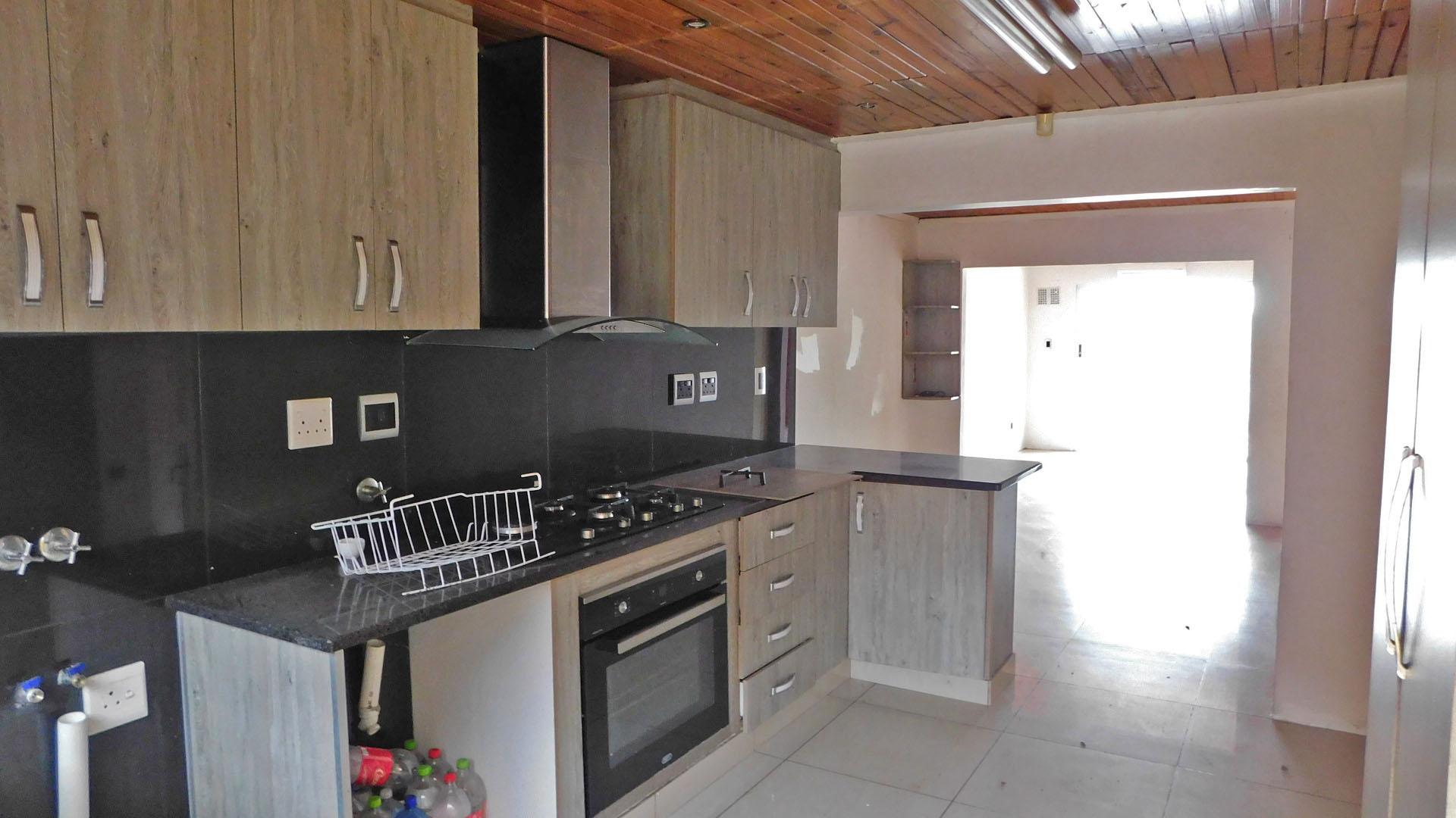 Kitchen - 15 square meters of property in Forest Haven