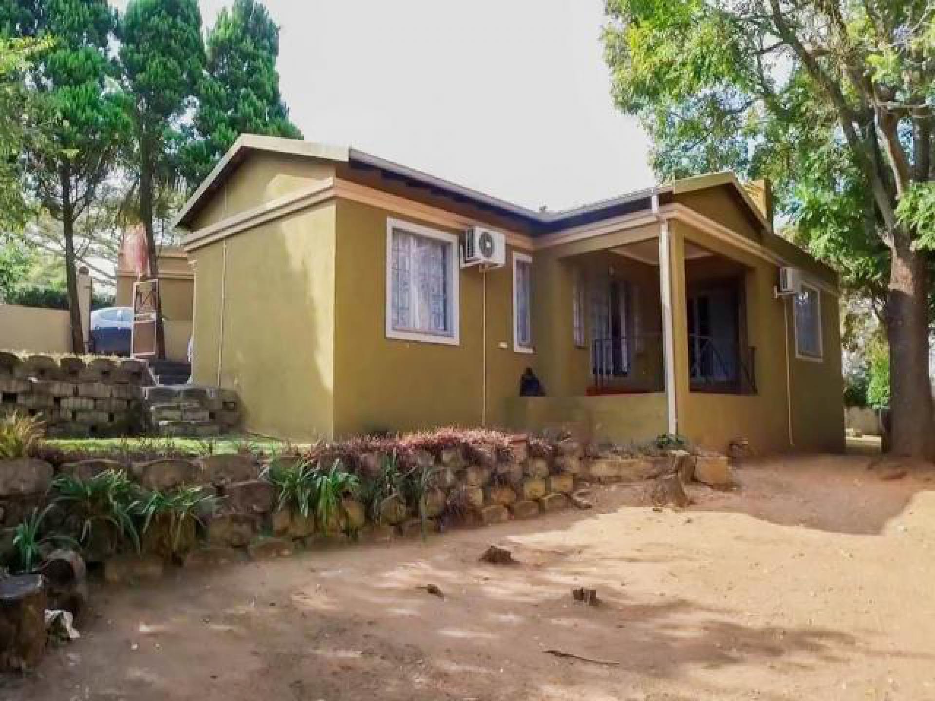 Backyard of property in Stonehenge