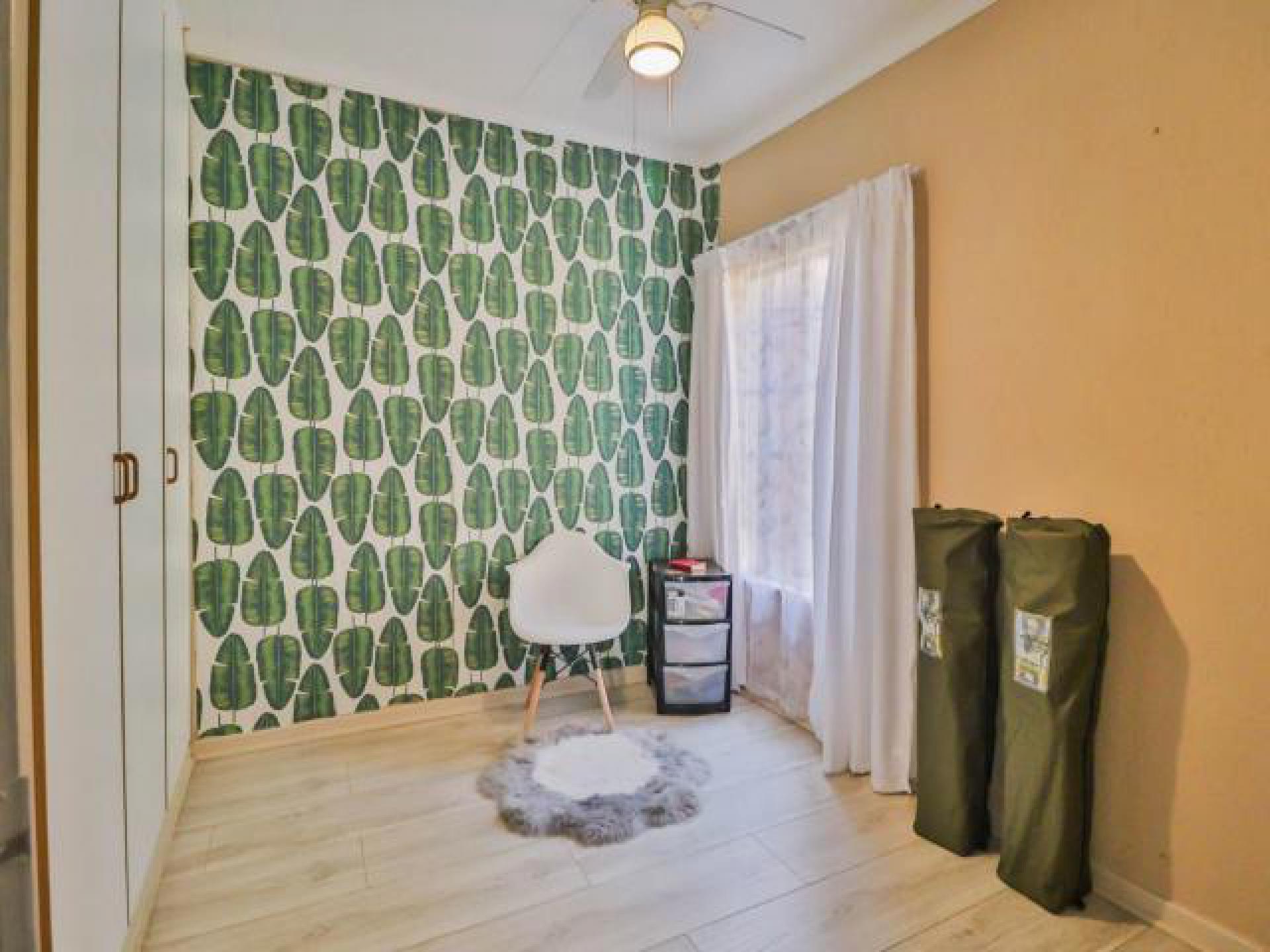 Bed Room 2 of property in Stonehenge