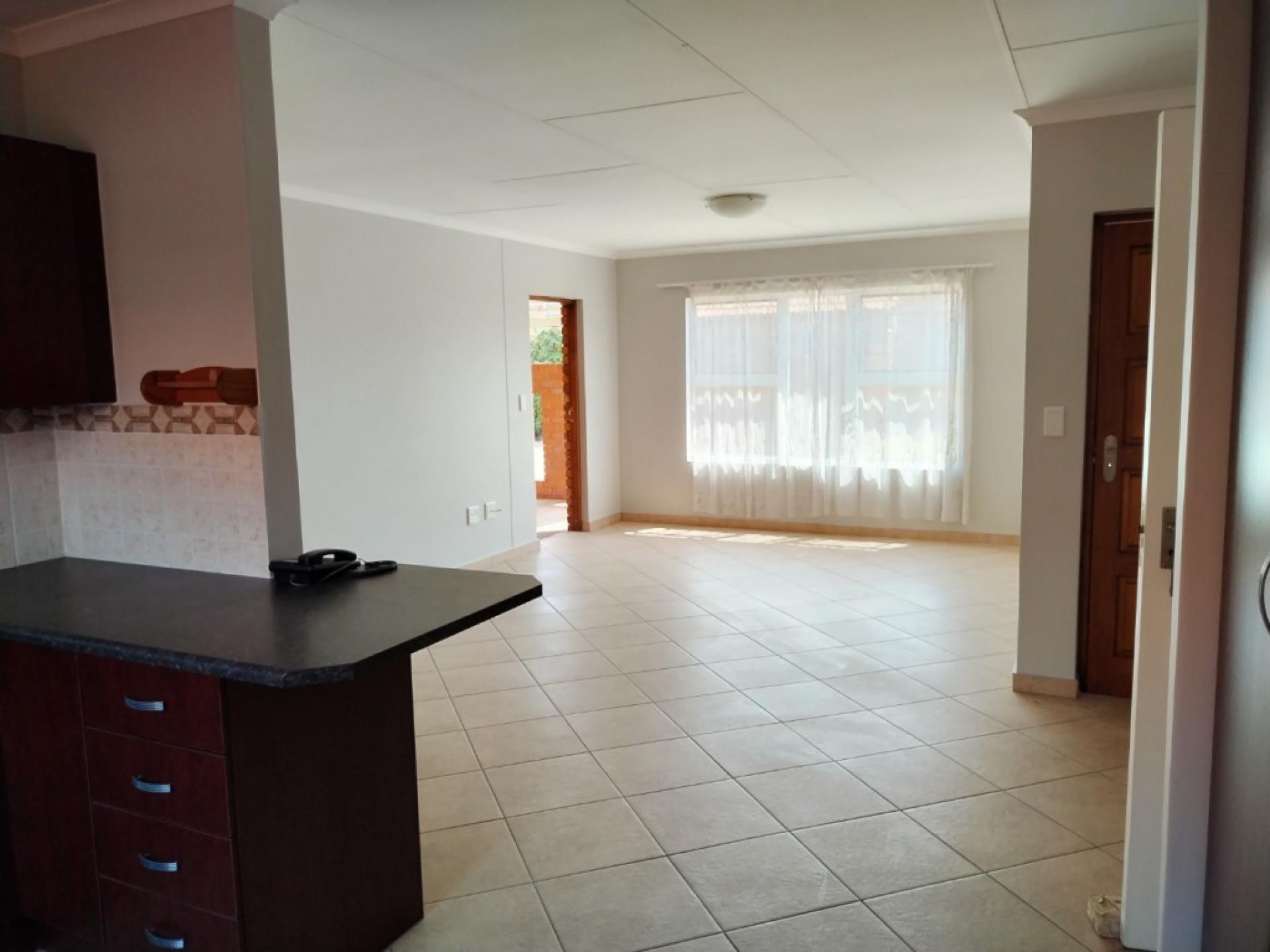  of property in Willow Park Manor