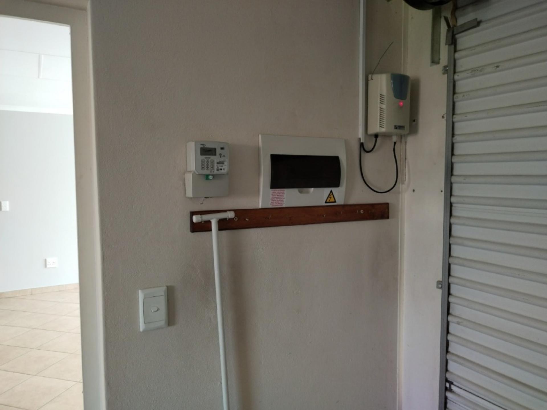  of property in Willow Park Manor