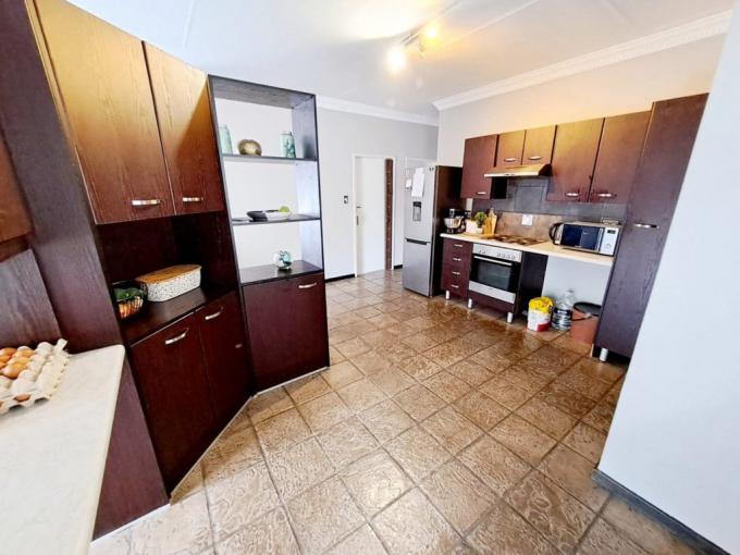 2 Bedroom Simplex for Sale For Sale in Polokwane - MR623919