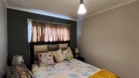 Bed Room 1 - 10 square meters of property in Lilianton