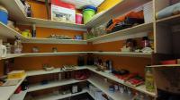 Spaces - 17 square meters of property in Flora Gardens