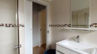 Bathroom 1 - 6 square meters of property in Kengies