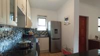 Kitchen - 6 square meters of property in Kengies