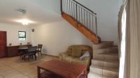 Lounges - 17 square meters of property in Kengies