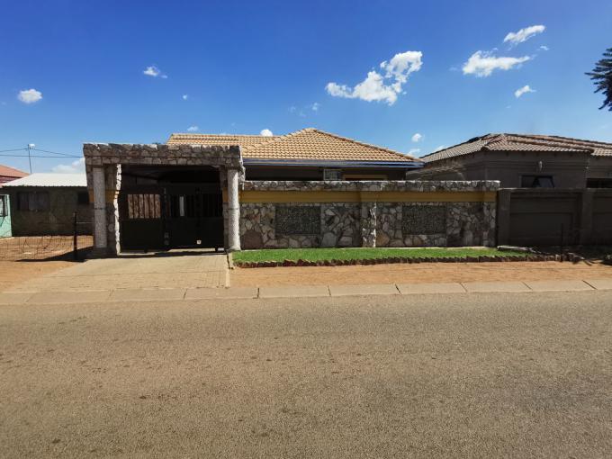 2 Bedroom House for Sale For Sale in Orange farm - MR624107