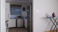 Kitchen - 11 square meters of property in Radiokop