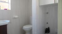 Main Bathroom - 5 square meters of property in Radiokop