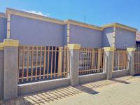  of property in Elindinga