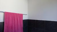 Bathroom 1 - 8 square meters of property in The Orchards