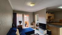 Lounges - 17 square meters of property in Comet