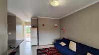 Lounges - 17 square meters of property in Comet