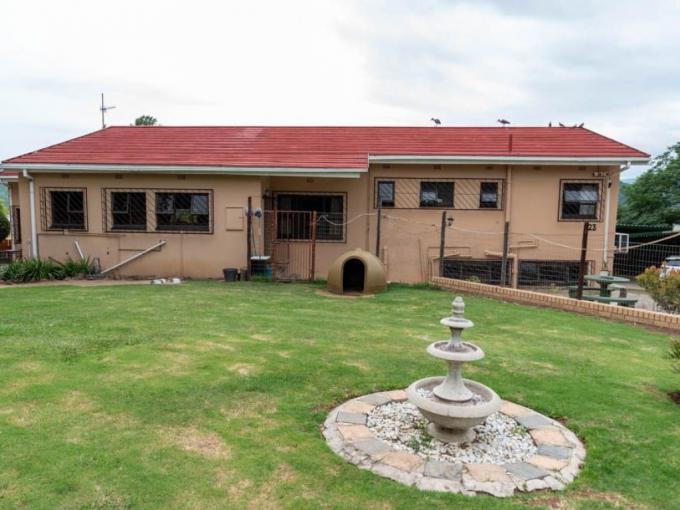 4 Bedroom House for Sale For Sale in Estcourt - MR624284