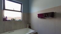 Bathroom 1 - 6 square meters of property in Summerset