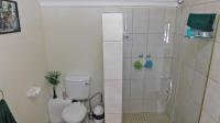 Bathroom 2 - 11 square meters of property in Westville 