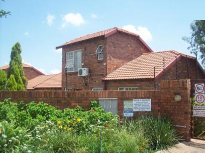  of property in Weltevreden Park