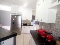  of property in Raslouw Glen