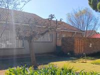  of property in La Hoff