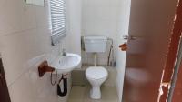 Guest Toilet - 2 square meters of property in Brighton Beach