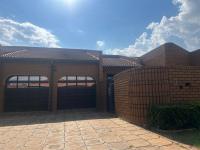 Front View of property in Spruitview