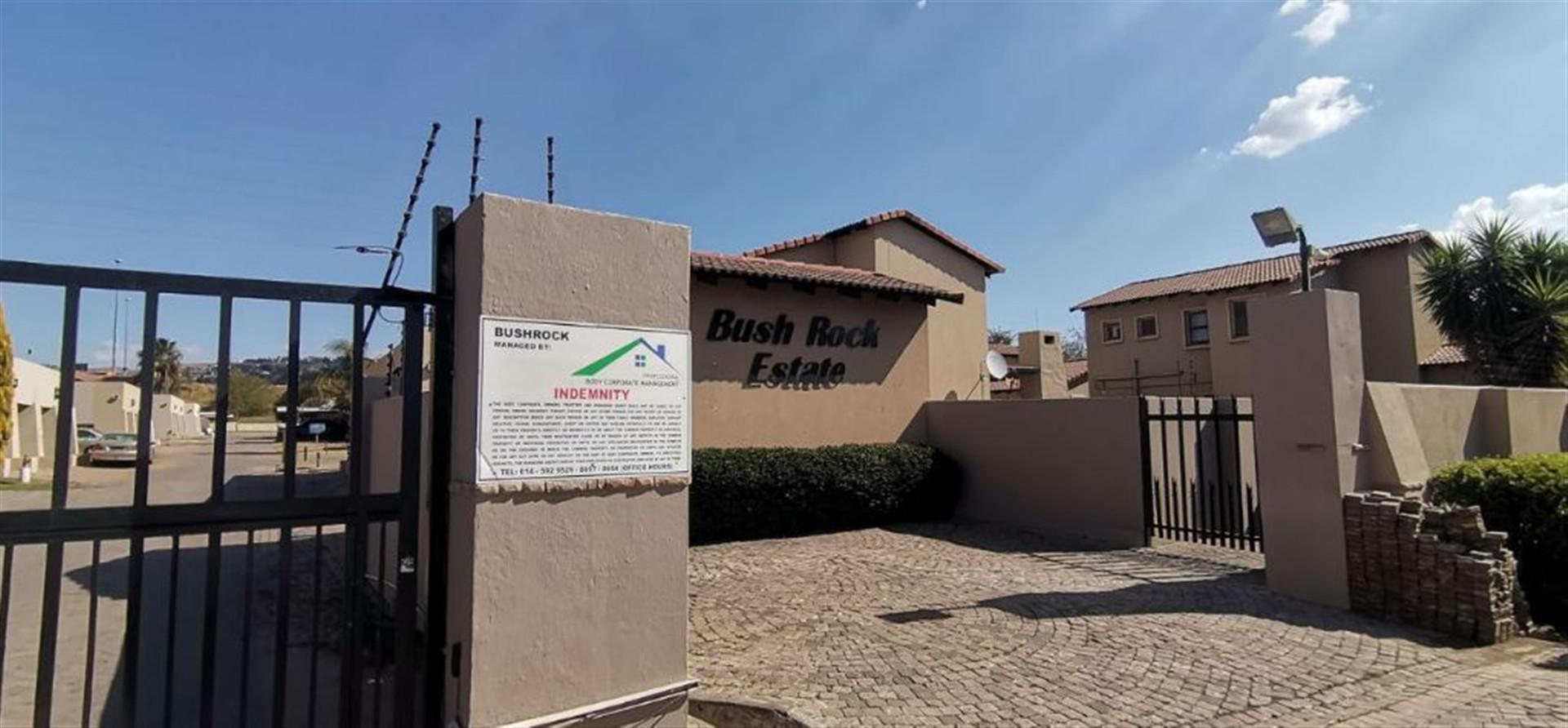 Front View of property in Rustenburg