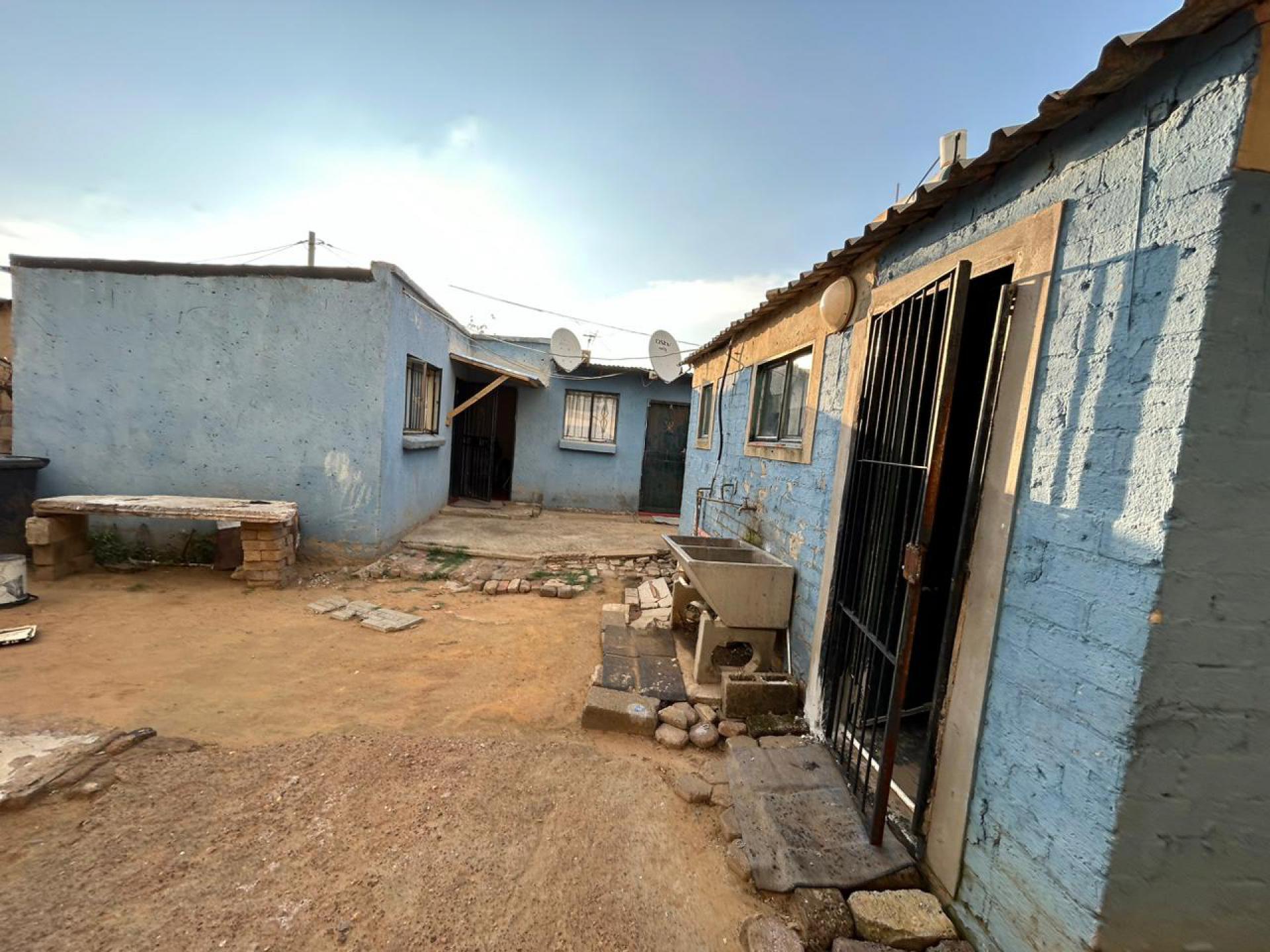  of property in Tshepisong
