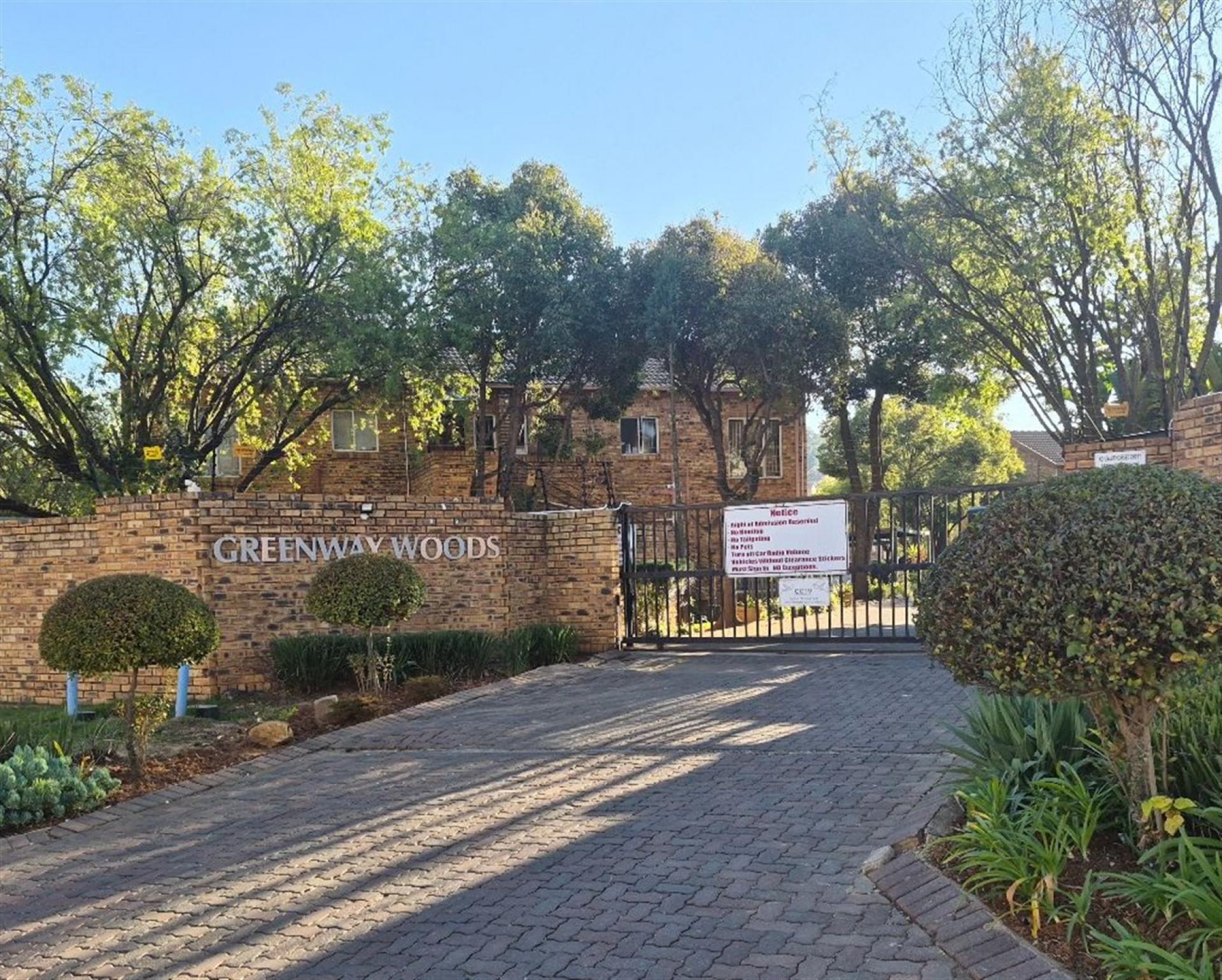 Front View of property in Wilgeheuwel 