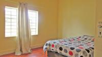 Bed Room 1 - 19 square meters of property in Roodepoort