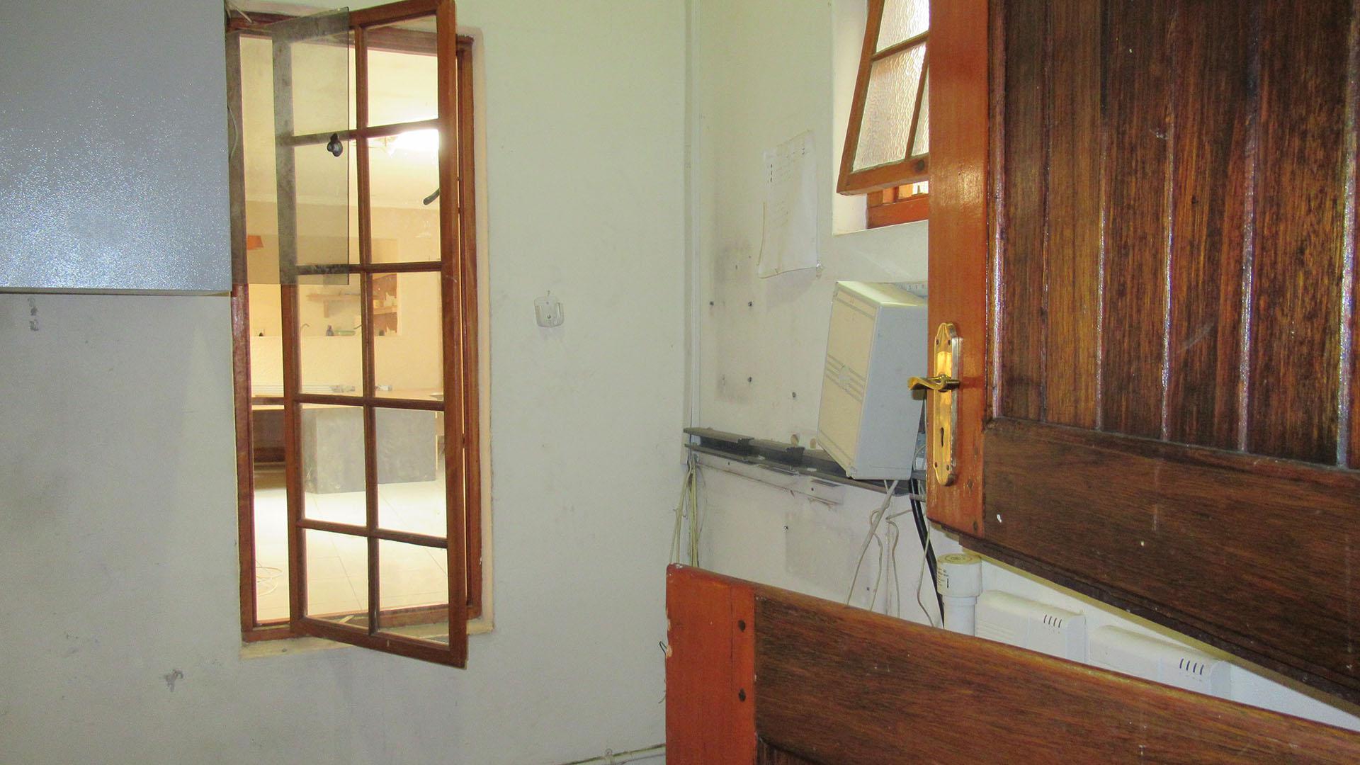 Rooms - 134 square meters of property in South Kensington