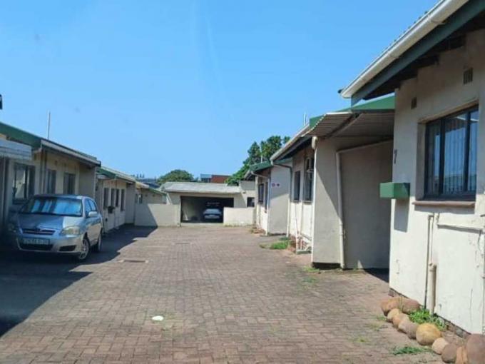 3 Bedroom Sectional Title for Sale For Sale in Montclair (Dbn) - MR625151