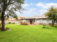 4 Bedroom 3 Bathroom House for Sale for sale in Strubensvallei